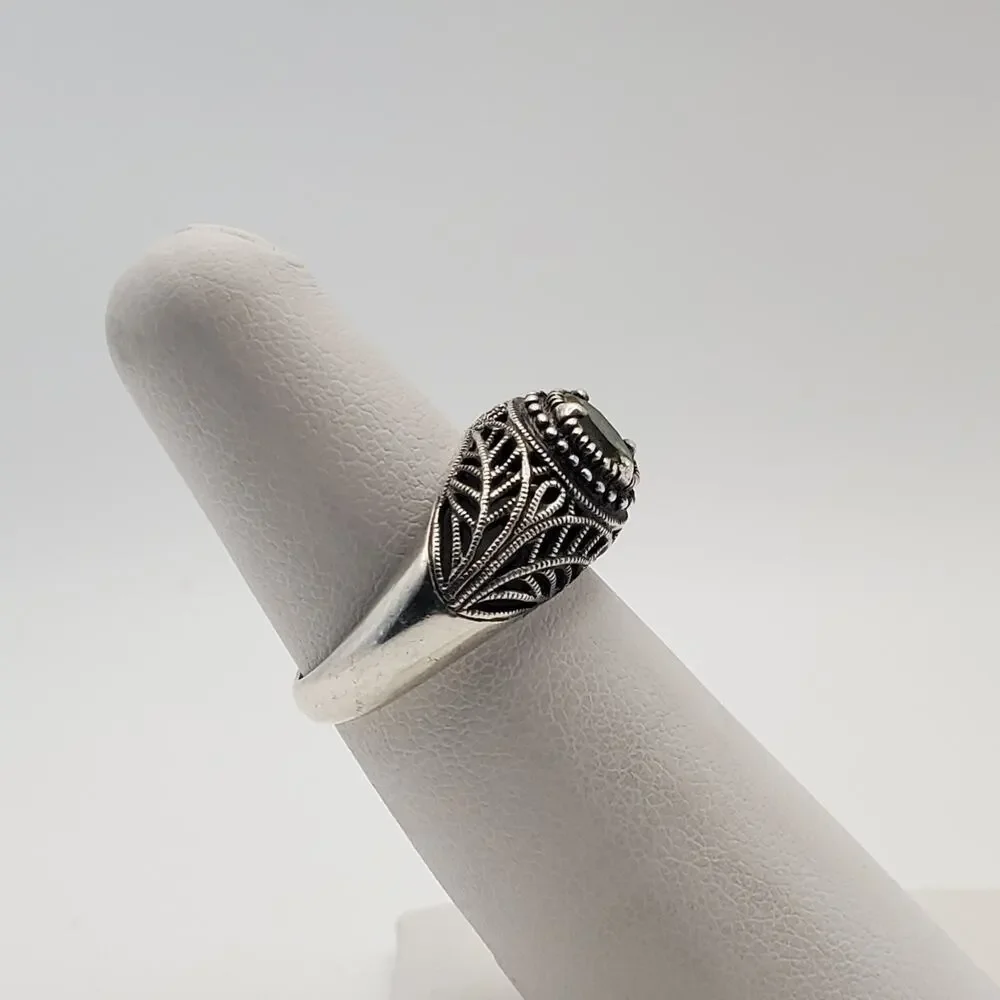 Vintage Designer 925 Sterling Silver Peridot Filigree Deco Band Ring Size 6